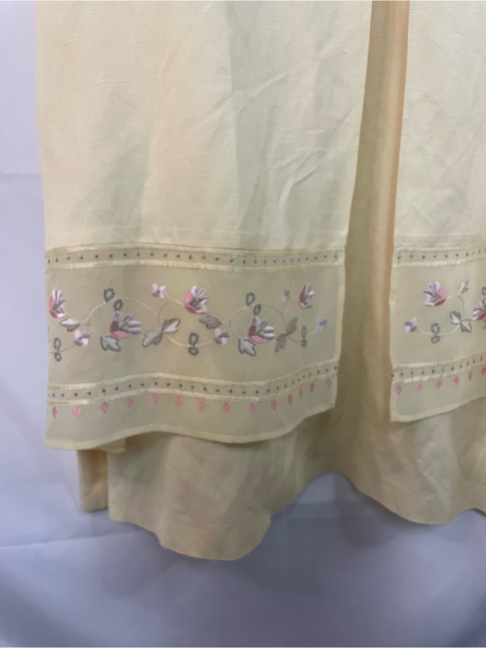 Positive Attitude linen blend buttery yellow and embroidered dress, layered. - Picture 5 of 5